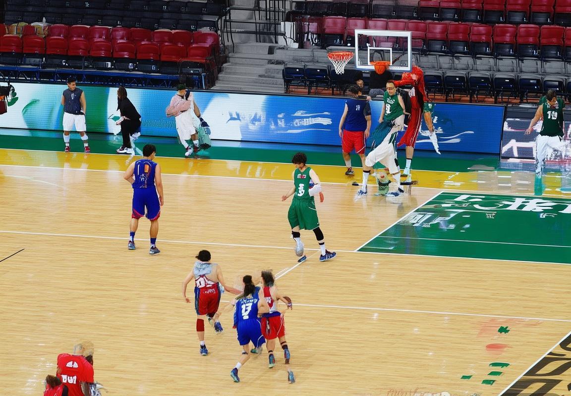 京苏对决球星闪耀：关键球员深度剖析(图4)